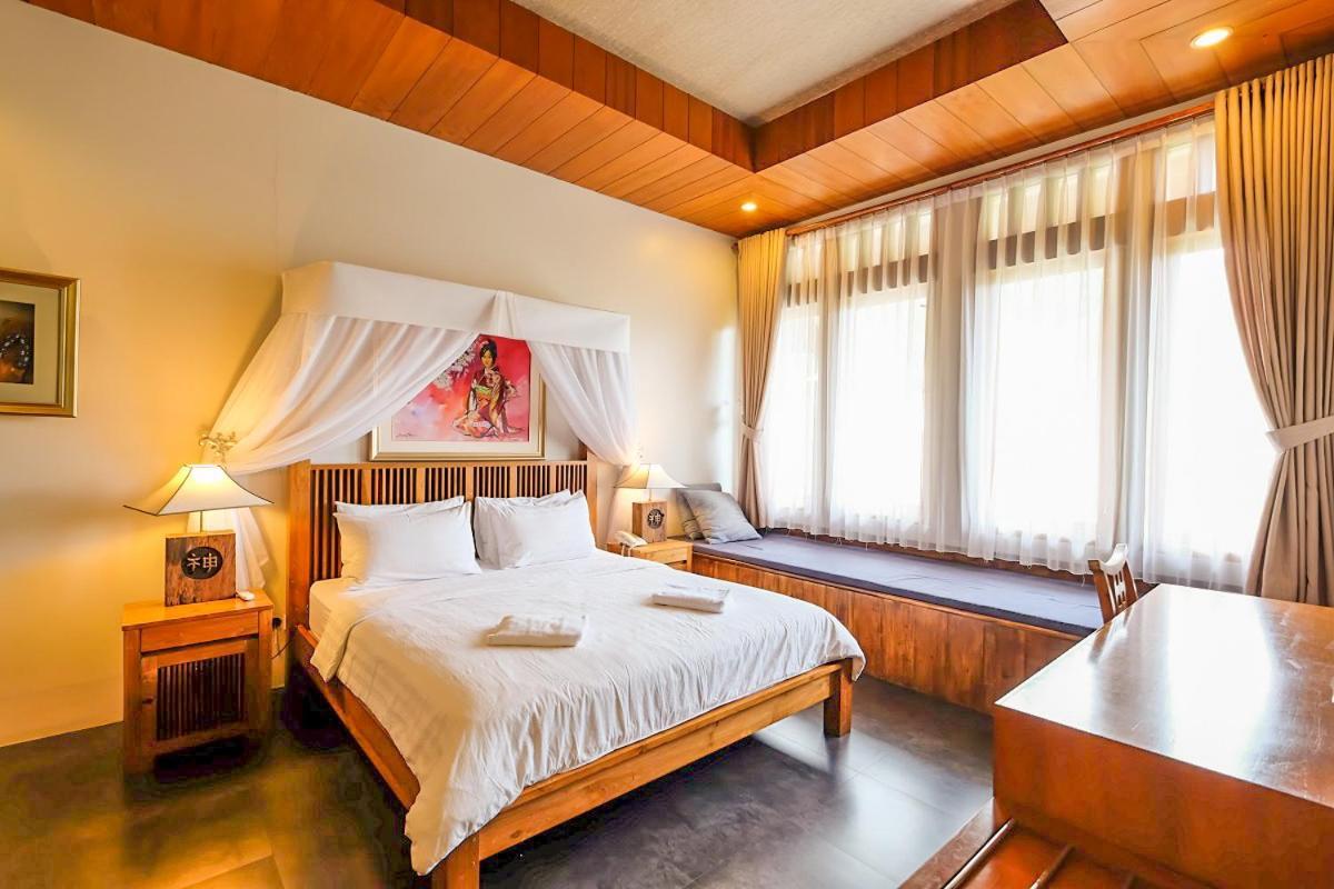 Rumah Stroberi Organic Farm & Family Lodge Lembang Εξωτερικό φωτογραφία