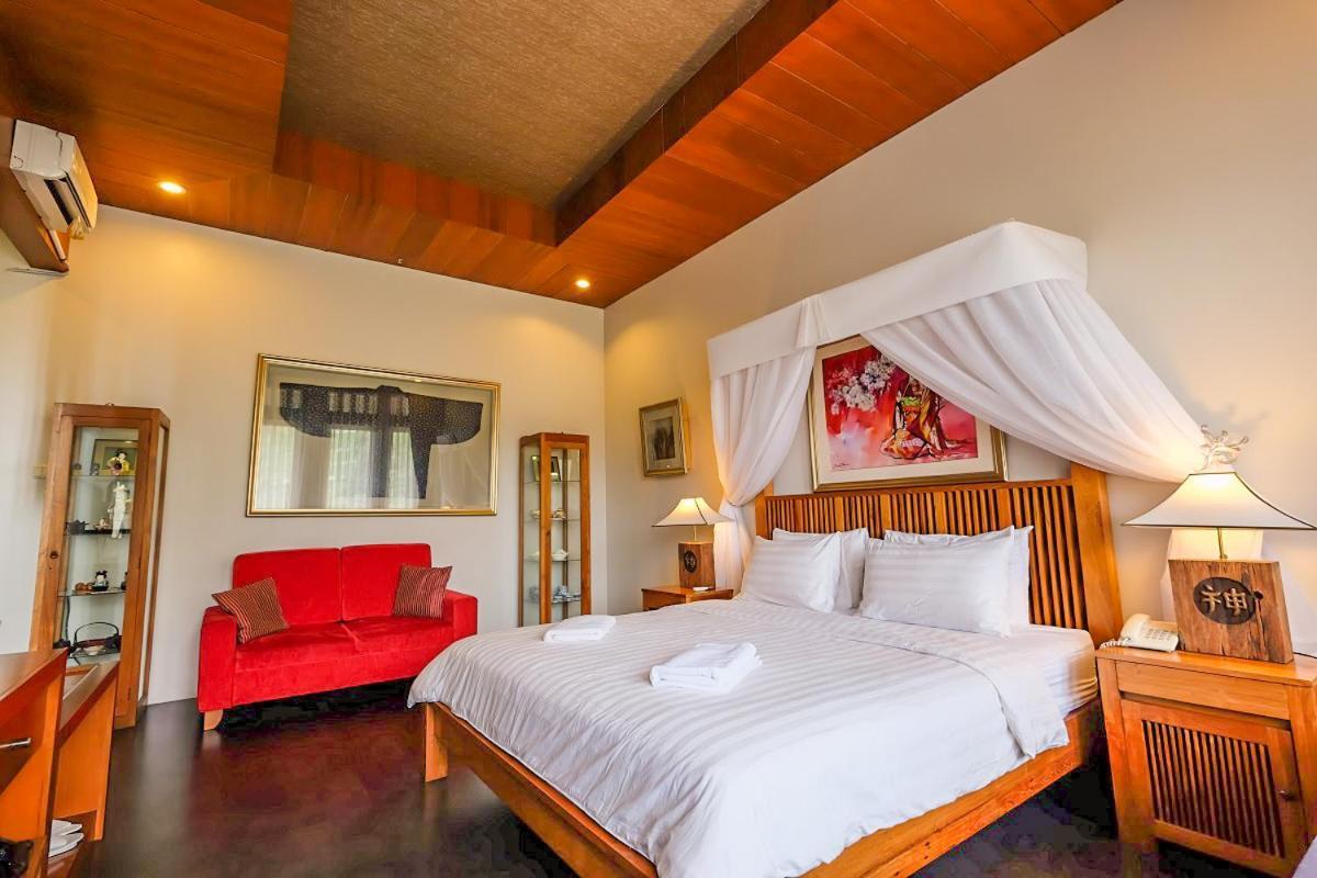 Rumah Stroberi Organic Farm & Family Lodge Lembang Εξωτερικό φωτογραφία
