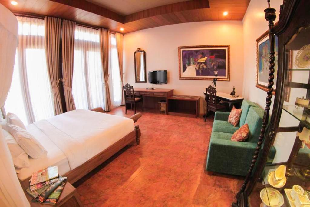 Rumah Stroberi Organic Farm & Family Lodge Lembang Εξωτερικό φωτογραφία